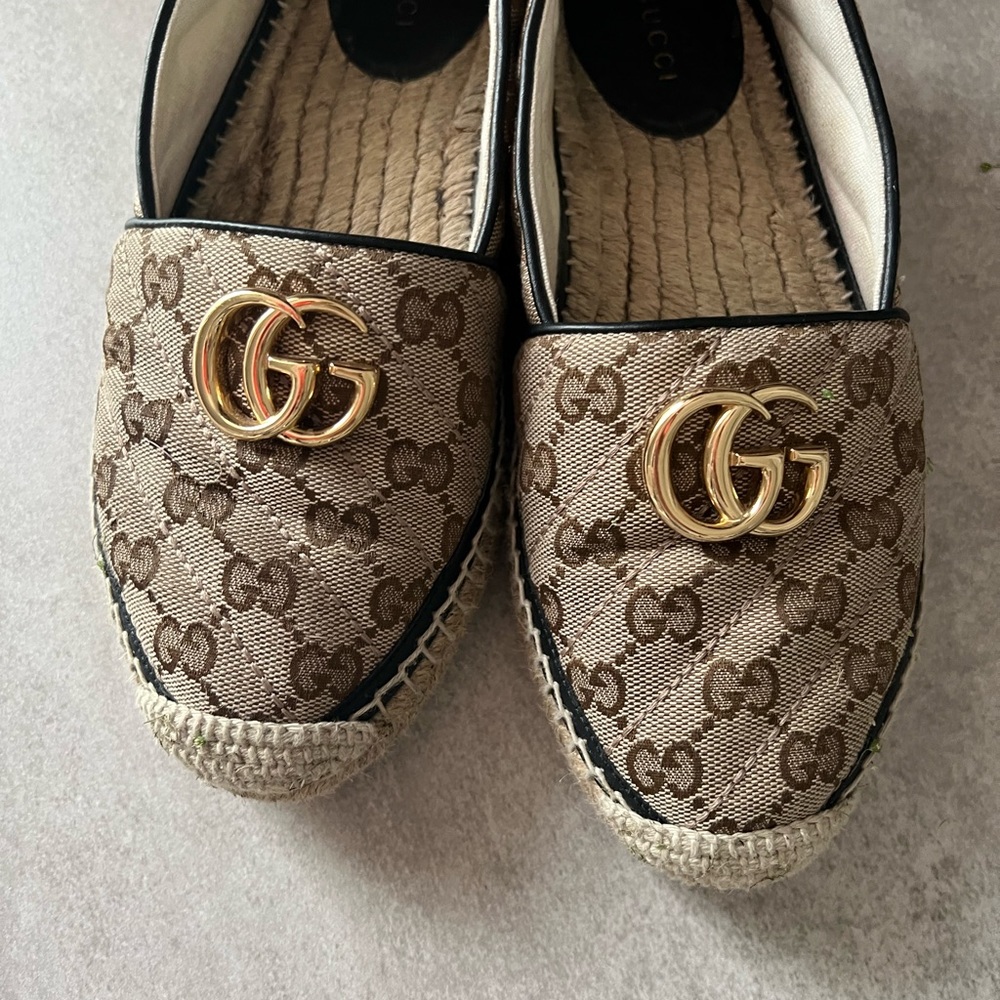 Womens Slip on Espadilles.